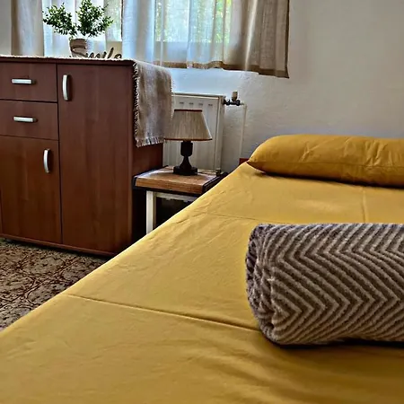 Angelina, 70m From The Beach, Free Parking Novigrad (Istria)
