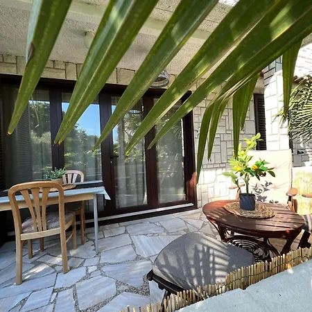 Apartment Angelina, 70m From The Beach, Free Parking Novigrad (Istria)